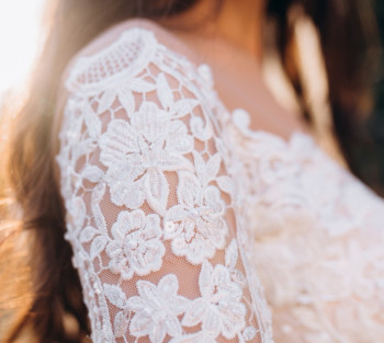 свадебное платье с кружевами
